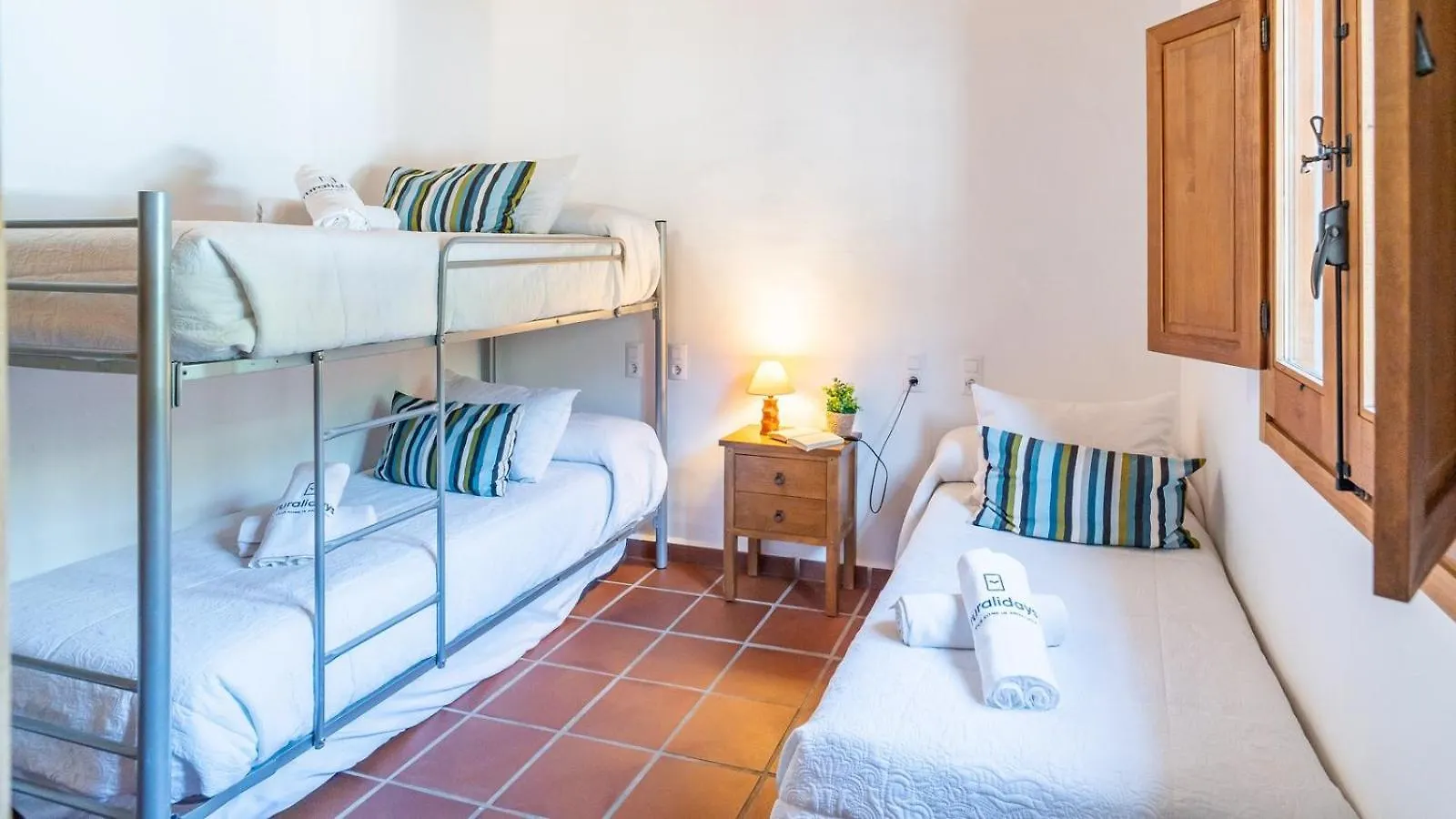 Villa Piedra De Luna Algodonales By Ruralidays